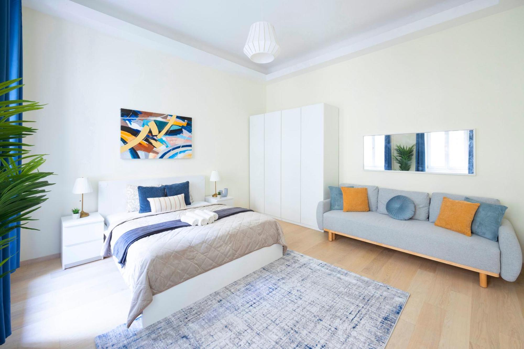 Exclusive & Spacious W/ 4bedrm 2bathrm Апартаменти Будапешт